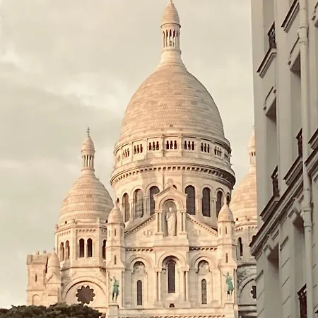 Calme, A Montmartre *
